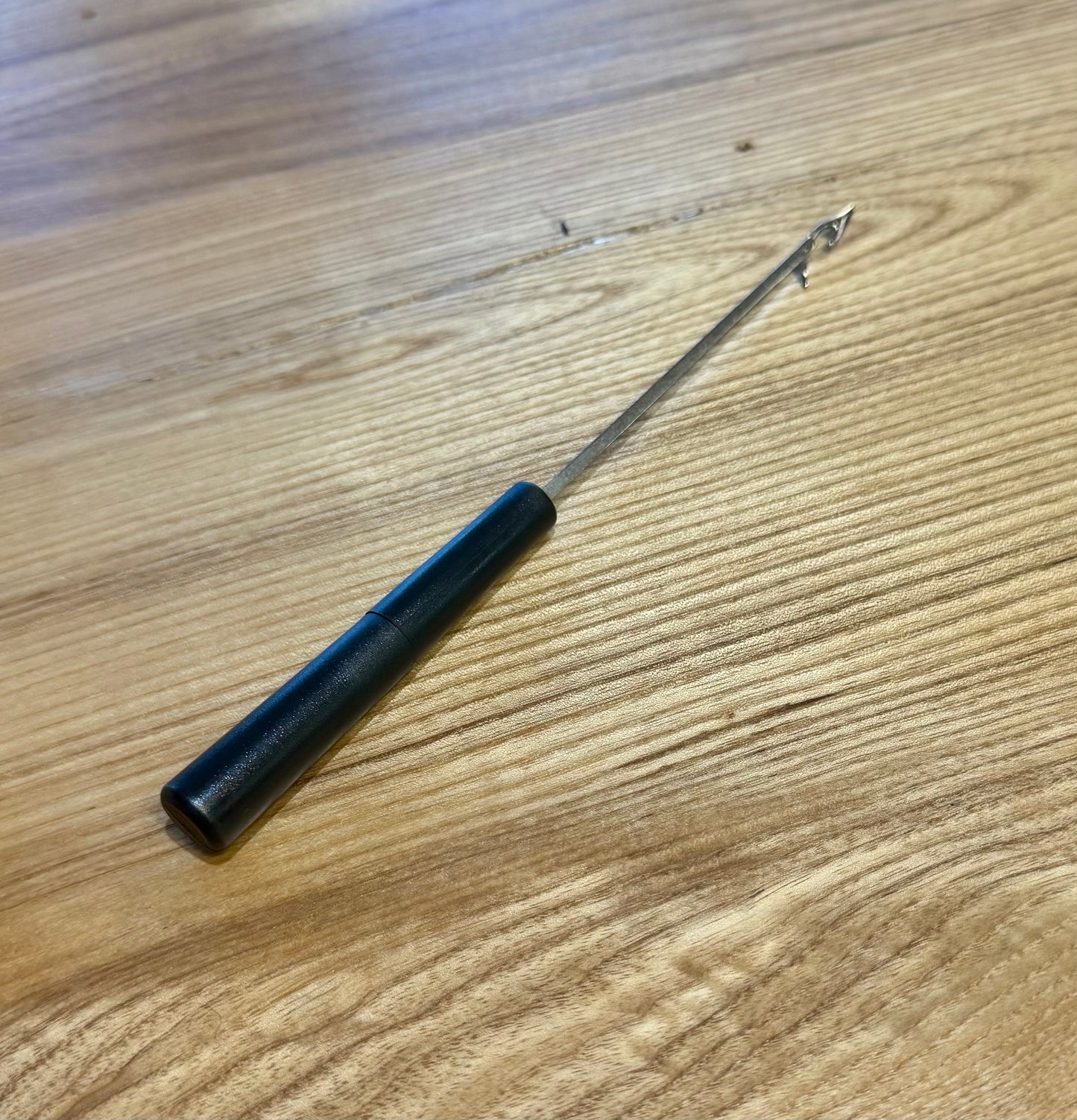 Loose Hair Pointed Dread Tool