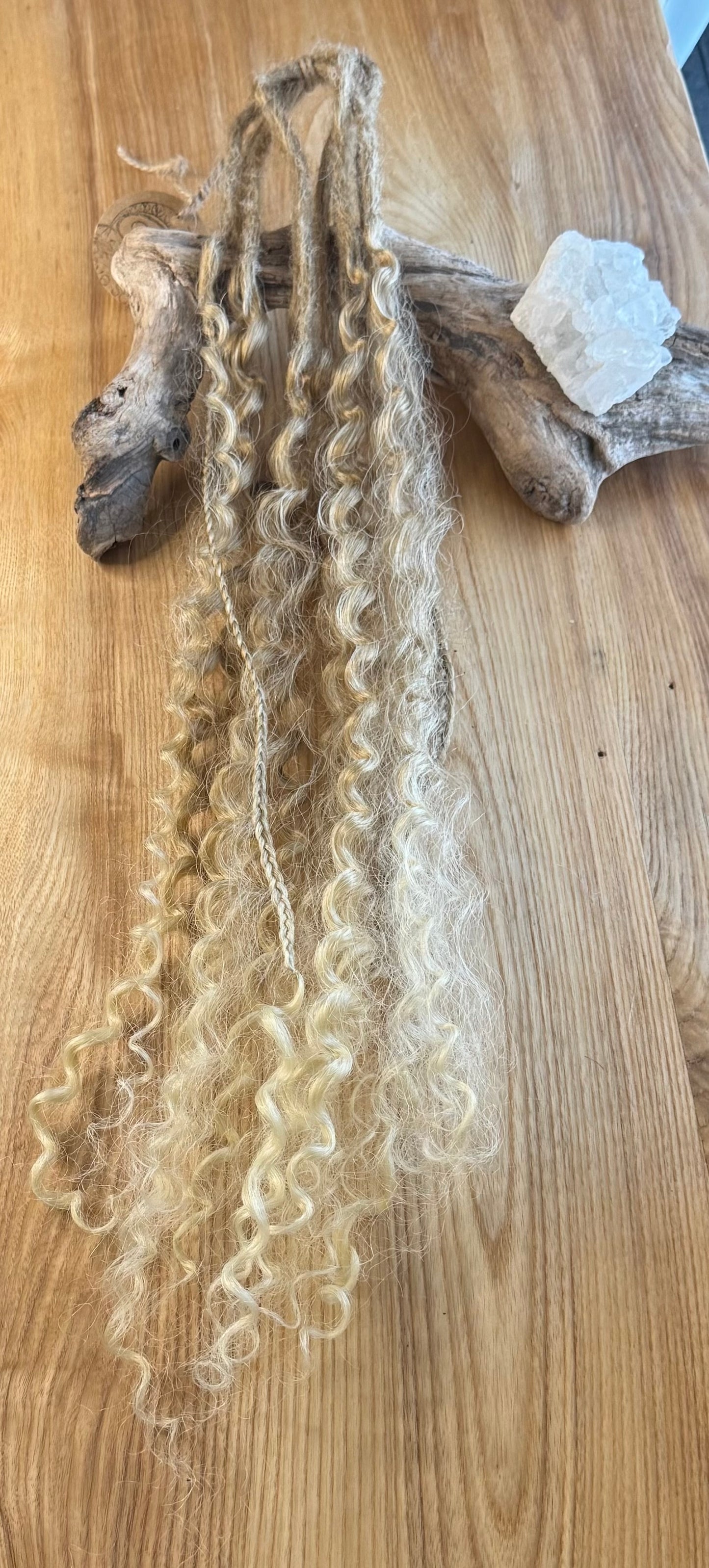 Faux Locs DE 24"Blonde Ombre With Braids
