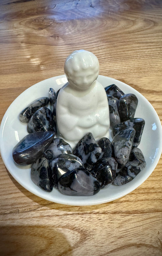 Tumbled Merlinite