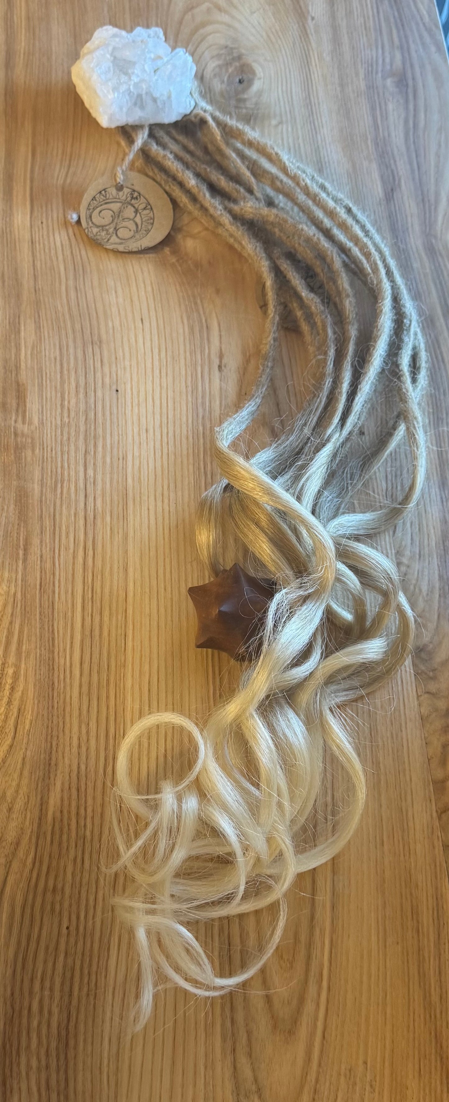 Faux Locs SE 24" Ombre Accent Curly Ends